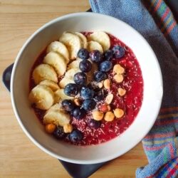 Smoothie Bowl with Bananas, Berries and nuts