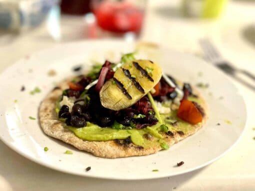 A photo of the dish Tacos with hibiscus and banana